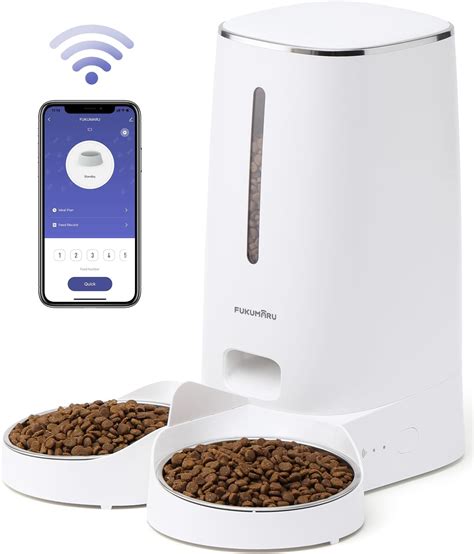 Effortlessly Manage Your Feline's Mealtime with the Purrrfect Cat Feeder on a Timer