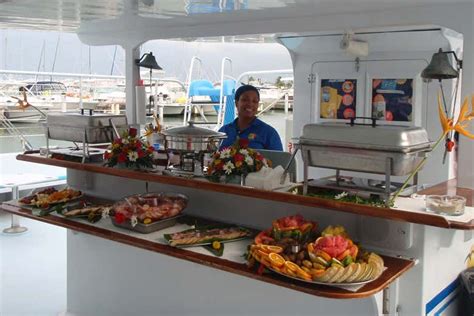 Catamaran Buffet