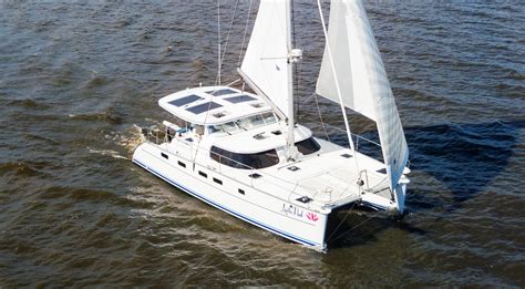 Catamaran Features