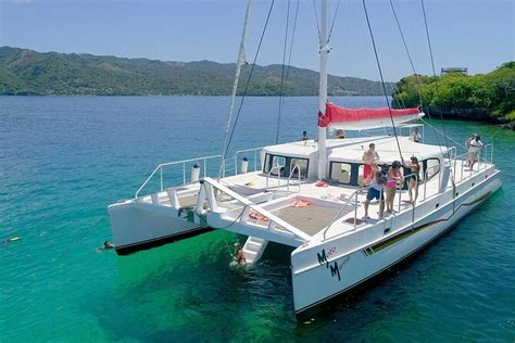 Catamaran Tour Inclusions