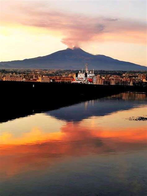 Catania Sunset Sailing Trip: Is it Worth it? (Review)