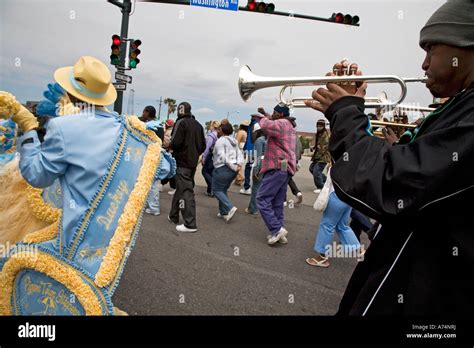 Catch a Second Line Parade