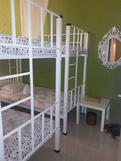 Cattleya Inn