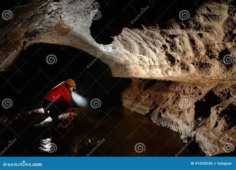 Cave Explorer