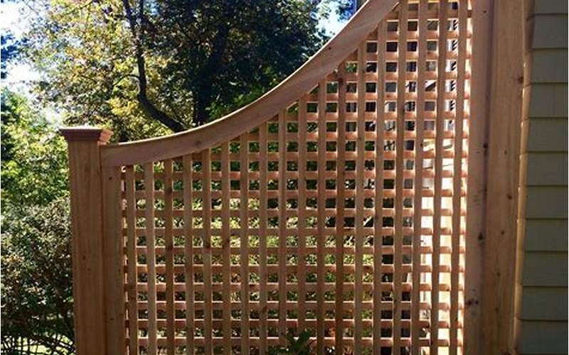Cedar Lattice Privacy Fence Crescent: A Perfect Solution For Your Outdoor Privacy Needs