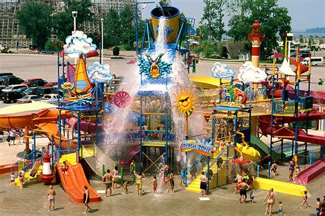 Cedar Point Shores Crowds