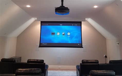 China 96"X96" Manual Wall/Ceiling Mounted Projector Screen for Education Photos & Pictures