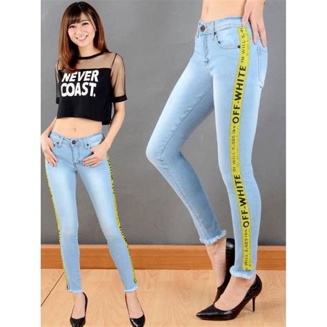 Celana Jeans Wanita