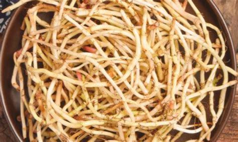 Chameleon Tour Traditional Food