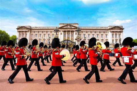 Changing of the Guard Tour