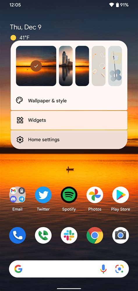 Changing the wallpaper in Android 12L is much faster