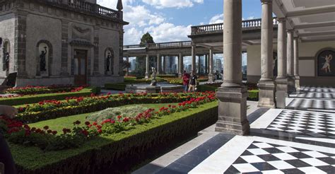 Chapultepec Castle Private Tour Experience