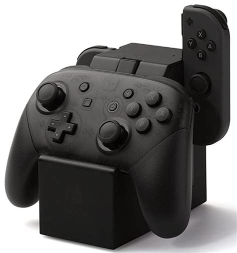 Charging Nintendo Switch Pro Controllers