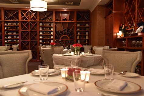 Charleston Restaurant Baltimore