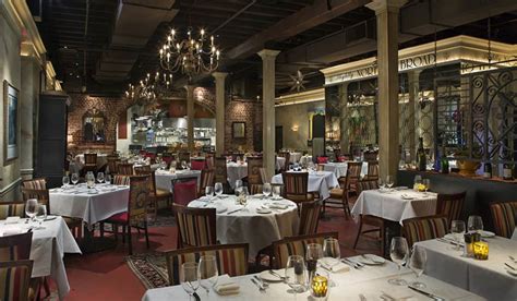 Dining Experience in Charleston