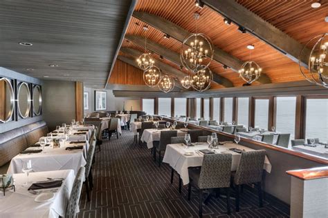 Chart House Restaurant Monterey Ca
