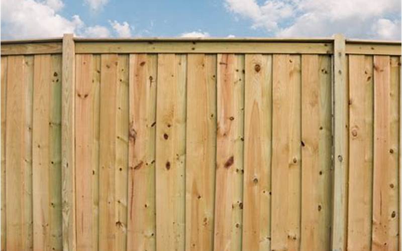 Chas Co Privacy Fence