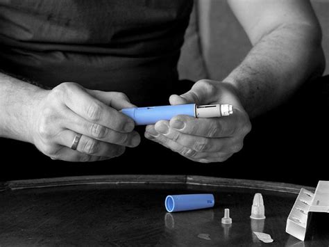 Checking the Ozempic Pen