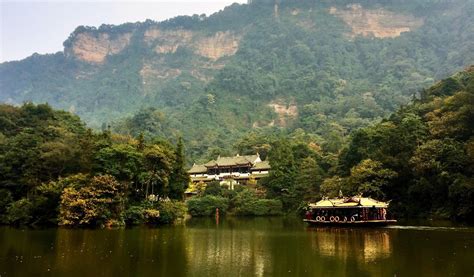 Chengdu Day Trips