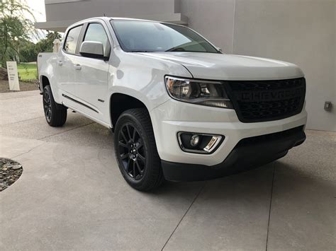 Chevrolet Colorado Rst Cars: A Perfect Combination Of Style And Performance