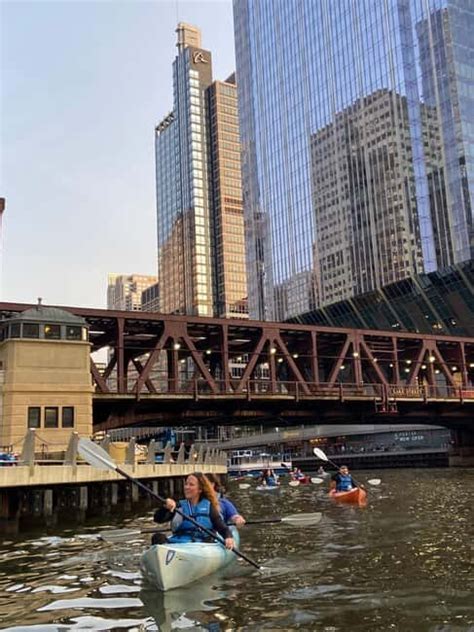 Chicago Sunset Kayak Tour: A Detailed Review