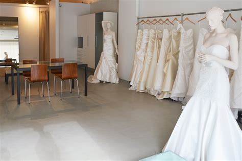 Couture Chic: The Ultimate Guide to Chicago's Most Glamorous Wedding Dress Shops