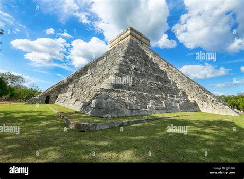 Chichen Itza Wonder