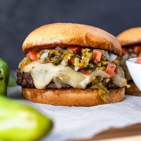 Chichen QuESO Burgers