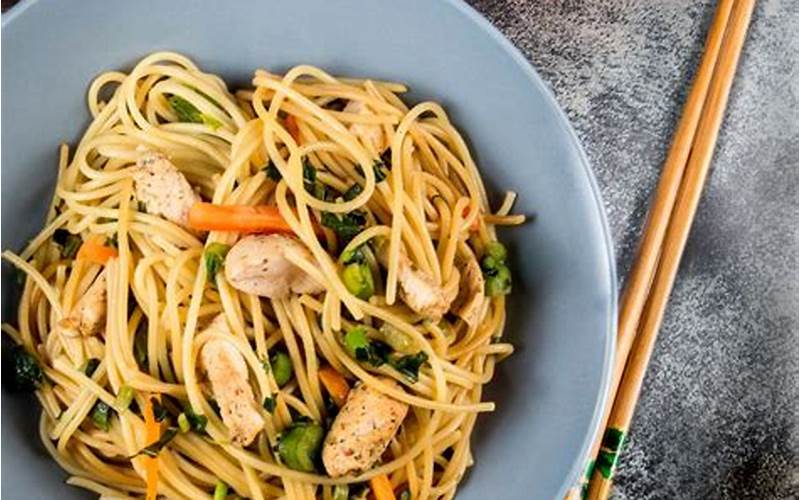 Chicken And Vegetable Stir-Fry With Spaghetti