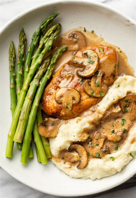 Chicken Marsala plating