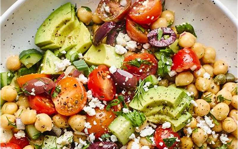 Chickpea Salad With Avocado Dressing