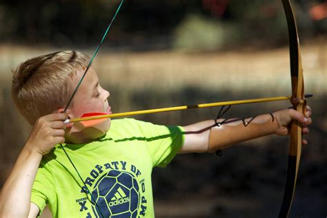 DVIDS News Military children learn archery fundamentals