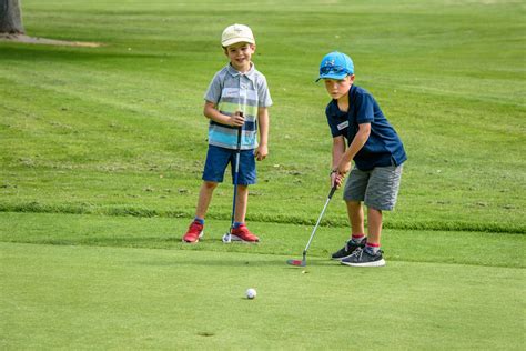 Why Choose Golf Lessons for Your Kids Deer Creek Golf Club