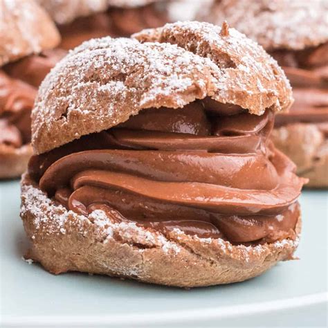 Chocolate Cream Puff