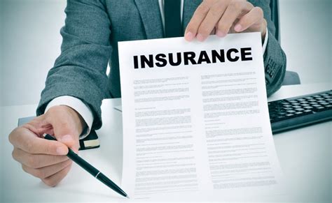 Choosing the Right Insurance Broker