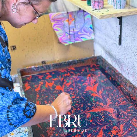 Choosing Ebru Workshop