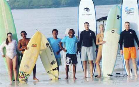 Choosing Surf School