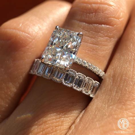Choosing Your Perfect Wedding Ring Radiant Cut Setting