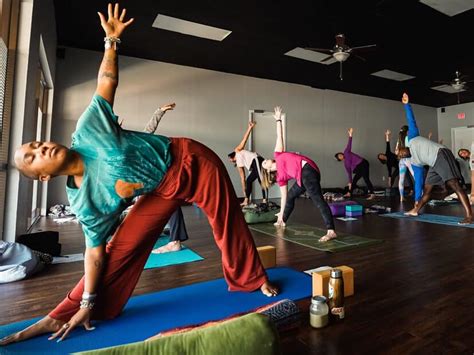 Choosing Your Perfect Yoga Class in Glendale: Key Considerations