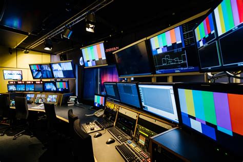 Choosing a Broadcasting Platform
