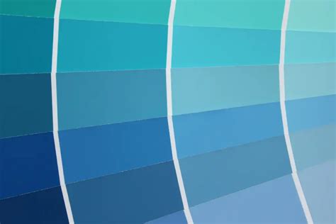 Choosing the Perfect Shade of Blue