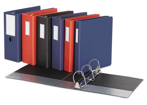 Choosing the Right 3 Ring Binder For Your Needs