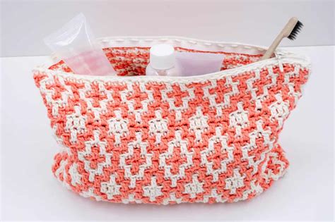 Choosing the Right Crochet Toiletry Bag Pattern for You