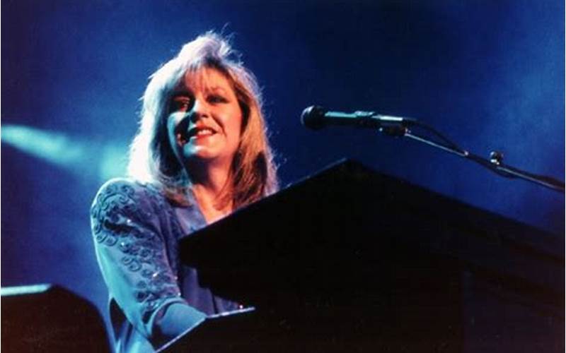 Christine McVie Christmas Song: A Perfect Addition to Your Holiday Playlist