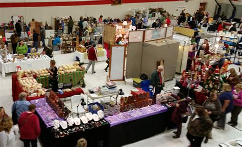 Discover Festive Fun: Locating the Best Christmas Craft Show Near You