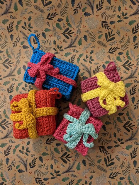 Christmas Present Crochet