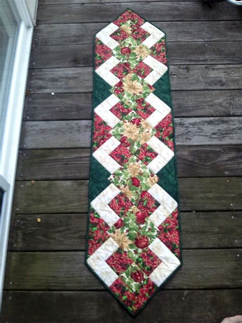 Christmas Table Runner Quilting Patterns