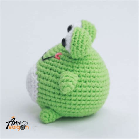 Chubby Frog Crochet Pattern