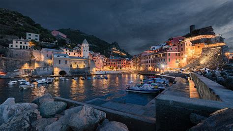 Cinque Terre harbor