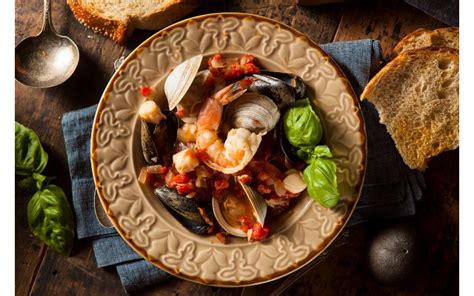 Cioppino Recipe by Mario Batali: A Delicious Seafood Stew for Your Next ...